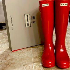 Brand new hunter original Gloss boots